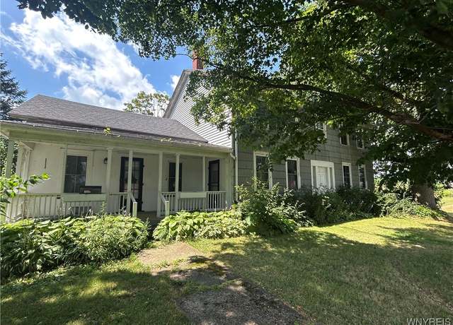 Property at 10352 Alexander Rd, Alexander, NY 14005, 6 beds, 2 baths