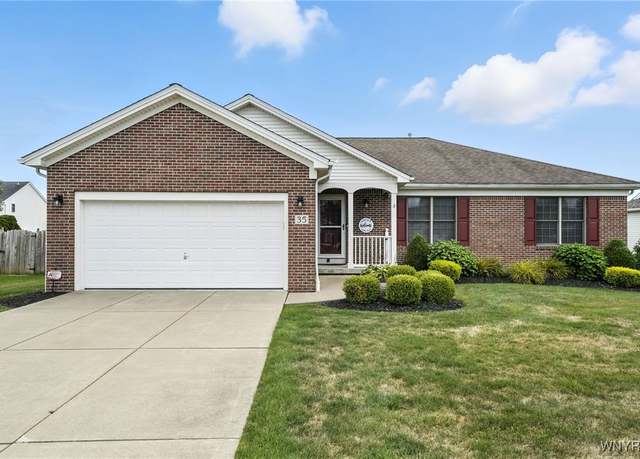 Property at 35 Summerfield Dr, Lancaster, NY 14086, 3 beds, 2 baths