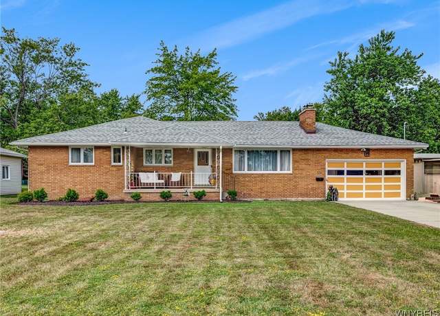 Property at 500 Getzville Rd, Amherst, NY 14226, 3 beds, 1.5 baths