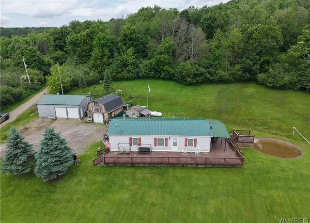 Property at 2334 Holliday Ln, Franklinville, NY 14737, 3 beds, 2 baths