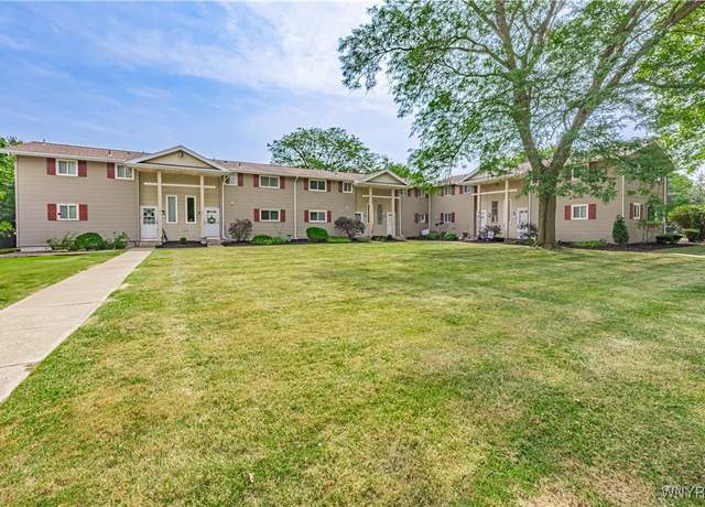 Property at 4907 Tuscarora Rd, Niagara, NY 14304, 3 beds, 1.5 baths