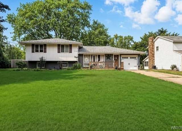 Property at 7400 Saint Joseph Rd, Niagara, NY 14304, 4 beds, 1 bath