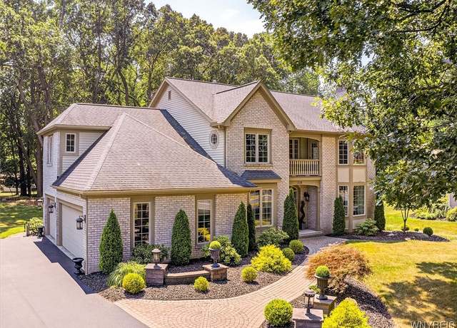 Property at 728 Admiralty, Webster, NY 14580, 5 beds, 4 baths