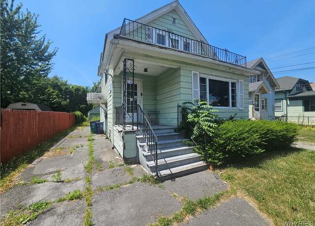 Property at 84 Parkridge Ave, Buffalo, NY 14215, 4 beds, 2 baths