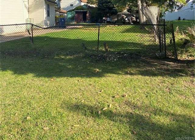 Property at 259 Babcock St, Buffalo, NY 14210