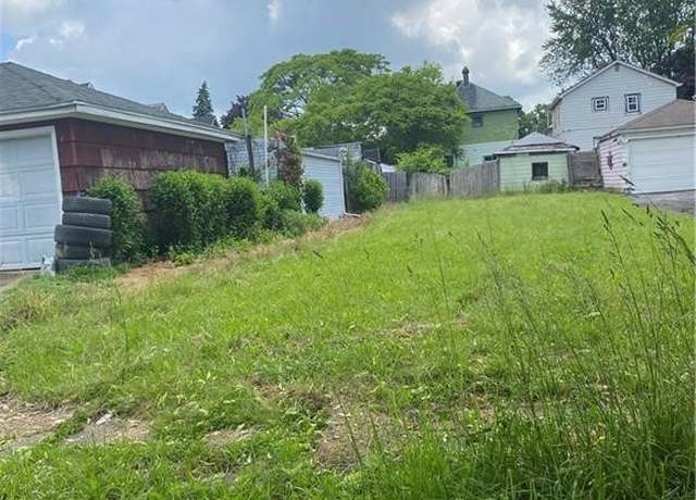 Property at 143 Stevens Ave, Buffalo, NY 14215