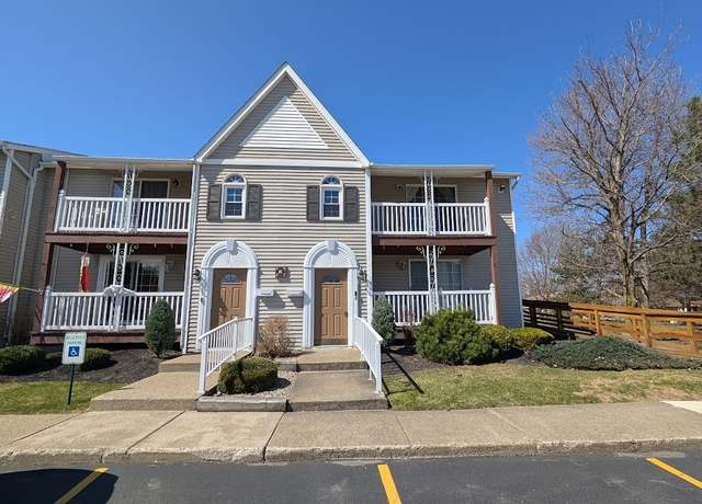 Property at 400 West Ave Unit K8, West Seneca, NY 14224, 2 beds, 2 baths