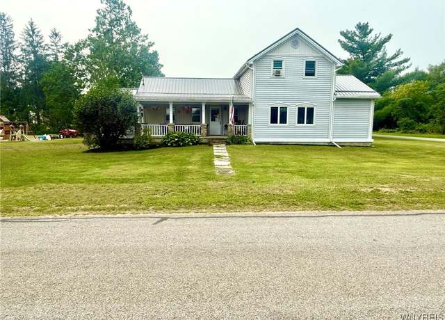 Property at 92 Hughes St W, Belfast, NY 14711, 3 beds, 2 baths