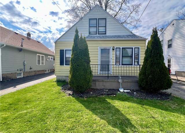 Property at 3834 Deveaux St, Niagara Falls, NY 14305, 4 beds, 1 bath