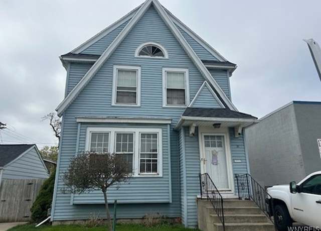 Property at 21 Sanders Rd, Buffalo, NY 14216, 4 beds, 2 baths