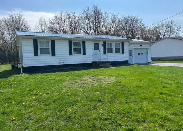 Property at 8484 East Ave, Royalton, NY 14067, 3 beds, 2 baths