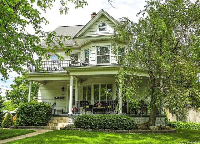 Property at 938 Ridge Rd, Lackawanna, NY 14218, 5 beds, 3 baths