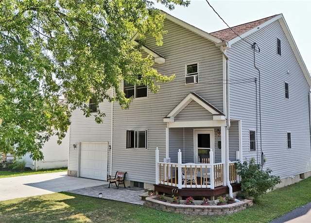 Property at 455 Roat Dr, Evans, NY 14006, 3 beds, 2 baths
