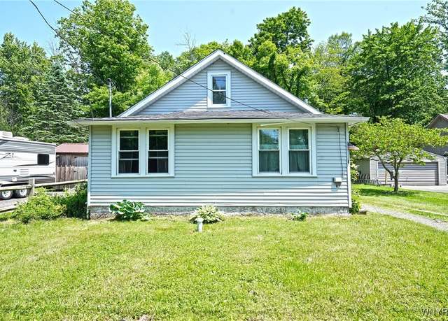 Property at 8587 Larch St, Evans, NY 14006, 2 beds, 1 bath
