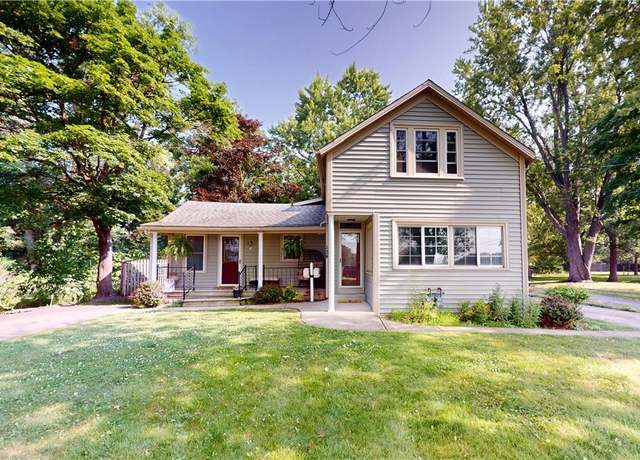 Property at 134 State St, Tonawanda, NY 14150, 3 beds, 2 baths