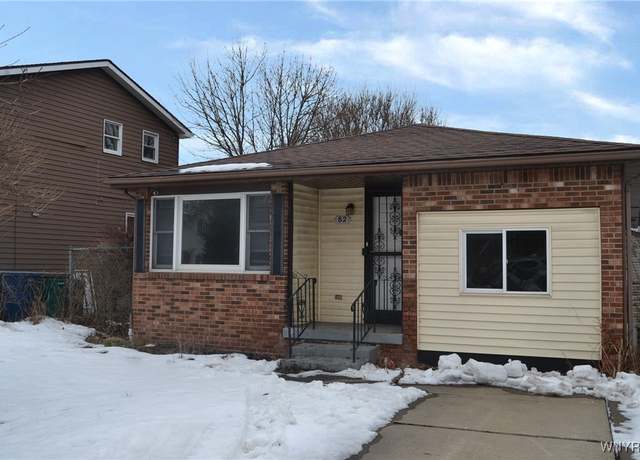 Property at 82 John Paul Ct, Buffalo, NY 14206, 4 beds, 1.5 baths