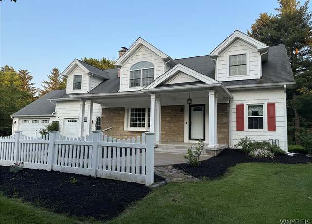 Property at 286 Porterville Rd, Aurora, NY 14052, 4 beds, 3 baths