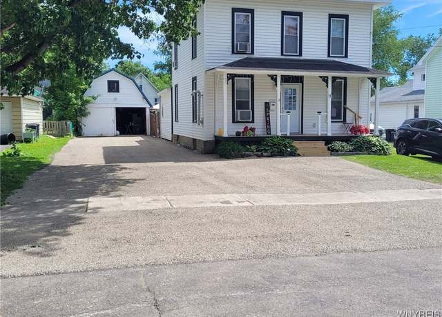 Property at 19 1st Ave, Franklinville, NY 14737, 4 beds, 2 baths