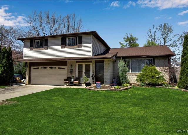 Property at 567 Cottonwood Dr, Amherst, NY 14221, 4 beds, 1.5 baths