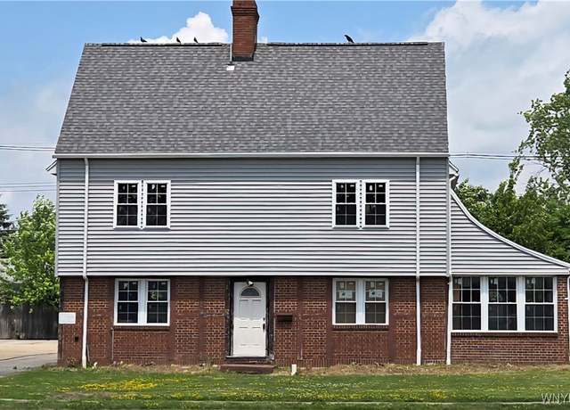 Property at 2572 Sheridan Dr, Tonawanda, NY 14150, 4 beds, 2 baths