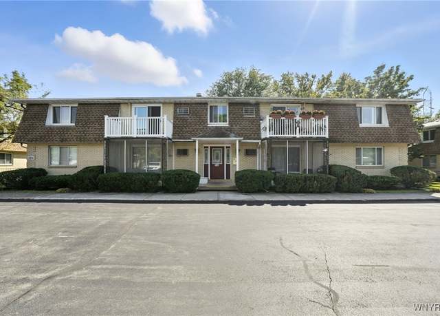 Property at 1104 Indian Church Rd #13, West Seneca, NY 14224, 2 beds, 1 bath