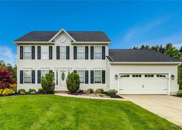 Property at 5236 Woodrich Ct, Hamburg, NY 14075, 4 beds, 2.5 baths