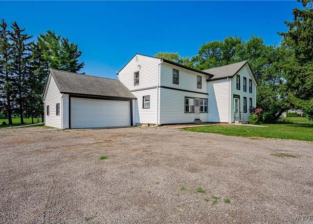 Property at 4700 Lockport Rd, Pendleton, NY 14094, 4 beds, 1 bath