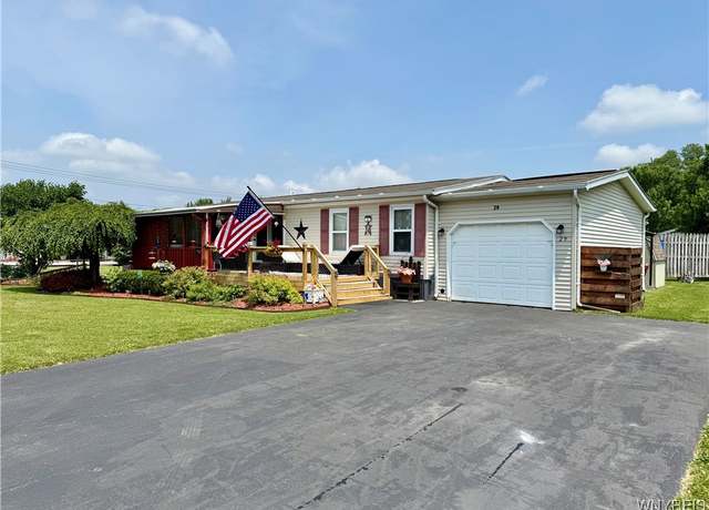 Property at 5066 Clinton Street Rd, Batavia, NY 14020, 3 beds, 2 baths