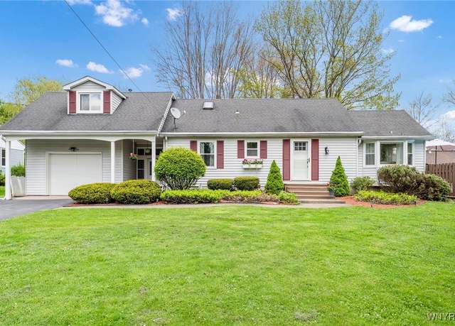 Property at 7335 Hickory Dr, Boston, NY 14075, 4 beds, 2 baths