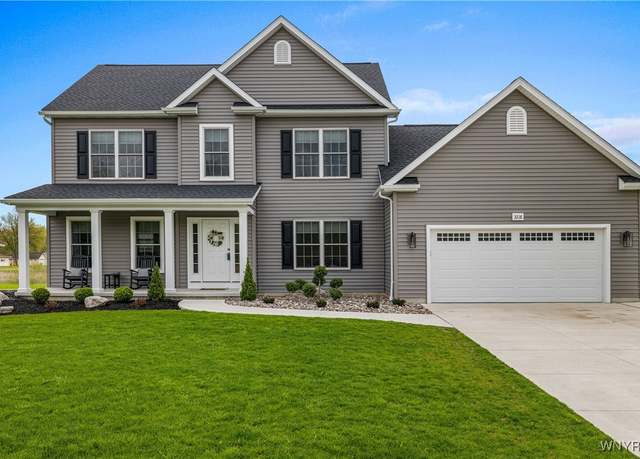 Property at 3218 Celena Ct, Wheatfield, NY 14120, 3 beds, 2.5 baths
