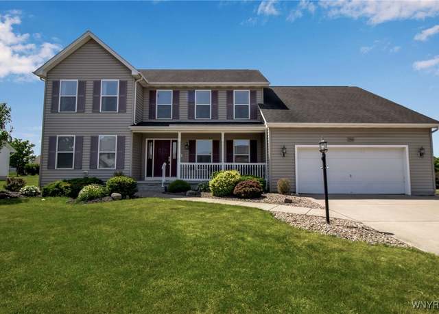 Property at 3866 Stone Ridge Rd, Wheatfield, NY 14120, 4 beds, 3.5 baths