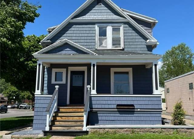 Property at 307 Englewood Ave, Tonawanda, NY 14223, 5 beds, 3 baths