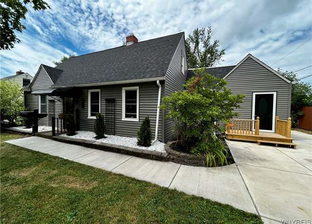 Property at 58 Lynbrook Ave, Tonawanda, NY 14150, 4 beds, 1.5 baths