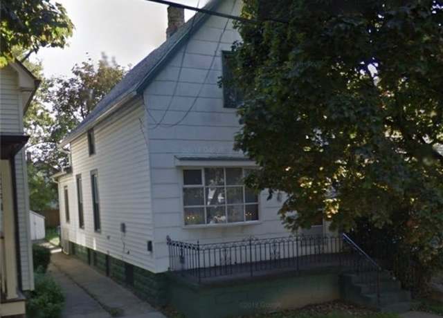 Property at 81 Moreland St, Buffalo, NY 14206, 4 beds, 1.5 baths