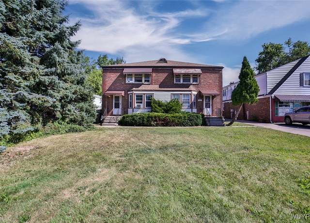 Property at 660 Cleveland Dr, Cheektowaga, NY 14425, 8 beds, 4 baths