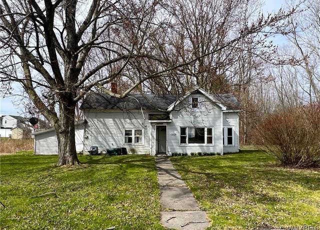 Property at 7376 Shawnee Rd, Wheatfield, NY 14120, 2 beds, 1 bath