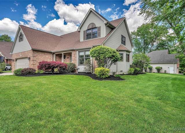 Property at 23 Gatehouse Ln, Amherst, NY 14051, 3 beds, 2.5 baths