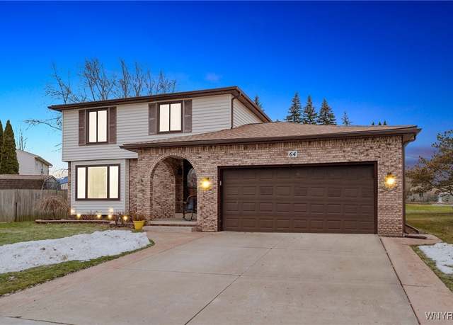 Property at 64 Royal Coach Rd, West Seneca, NY 14224, 3 beds, 1.5 baths