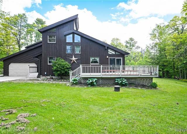 Property at 12261 Transit Line Rd, Concord, NY 14141, 4 beds, 4.5 baths