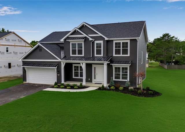 Property at 130 Sandywood Cir, Grand Island, NY 14072, 4 beds, 2.5 baths