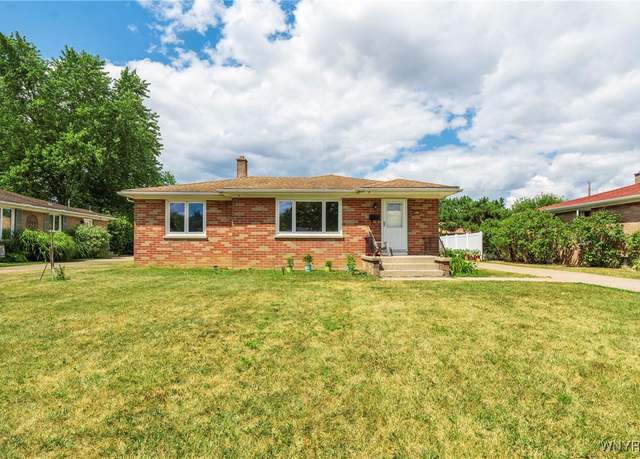 Property at 144 Alberta Dr, Amherst, NY 14226, 3 beds, 1.5 baths
