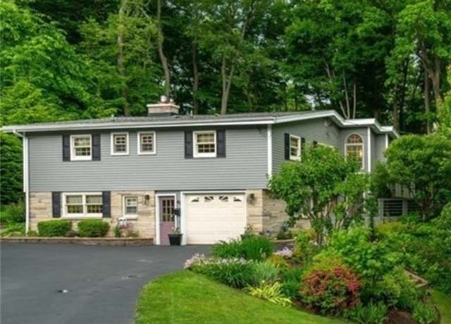 Property at 43 Larned Ln, Orchard Park, NY 14127, 4 beds, 2.5 baths