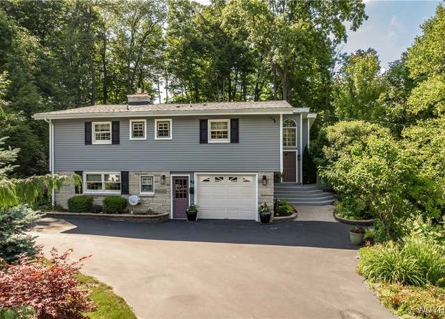 Property at 43 Larned Ln, Orchard Park, NY 14127, 4 beds, 2.5 baths