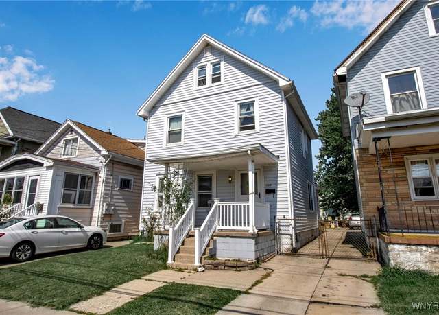 Property at 138 Philadelphia St, Buffalo, NY 14207, 3 beds, 2 baths