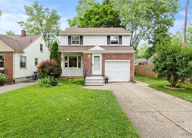 Property at 17 Morton Dr, Amherst, NY 14226, 4 beds, 1.5 baths