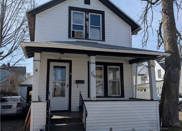 Property at 505 Canary St, Dunkirk-city, NY 14048, 3 beds, 1 bath