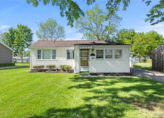 Property at 136 Elwood Ave, Ridgeway, NY 14103, 2 beds, 1 bath