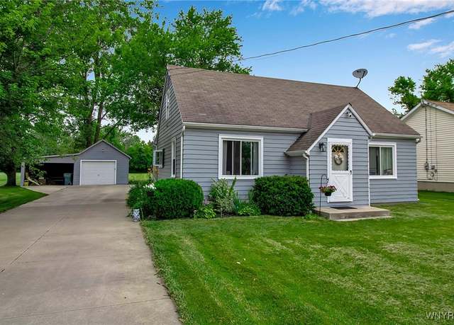Property at 3029 Stieg Rd, Wheatfield, NY 14120, 3 beds, 1 bath