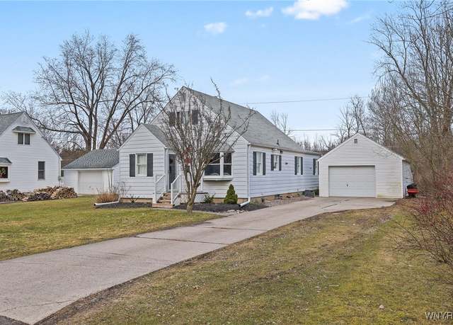 Property at 3455 Warner Dr, Grand Island, NY 14072, 3 beds, 1 bath
