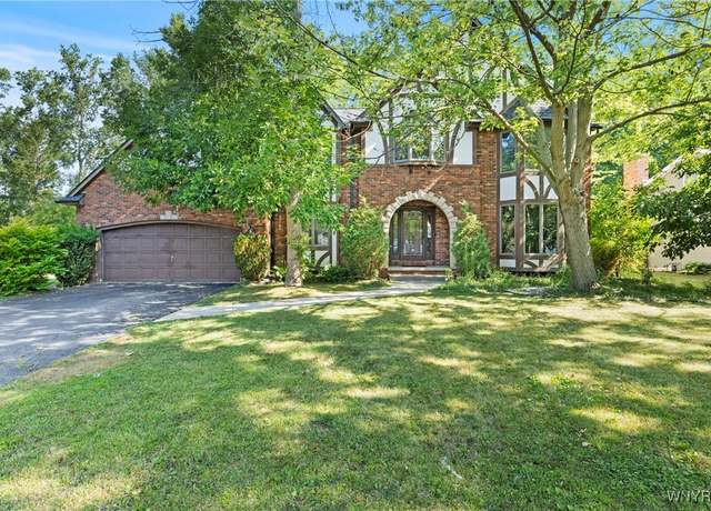 Property at 81 Plumwood Ct, Amherst, NY 14051, 4 beds, 2.5 baths